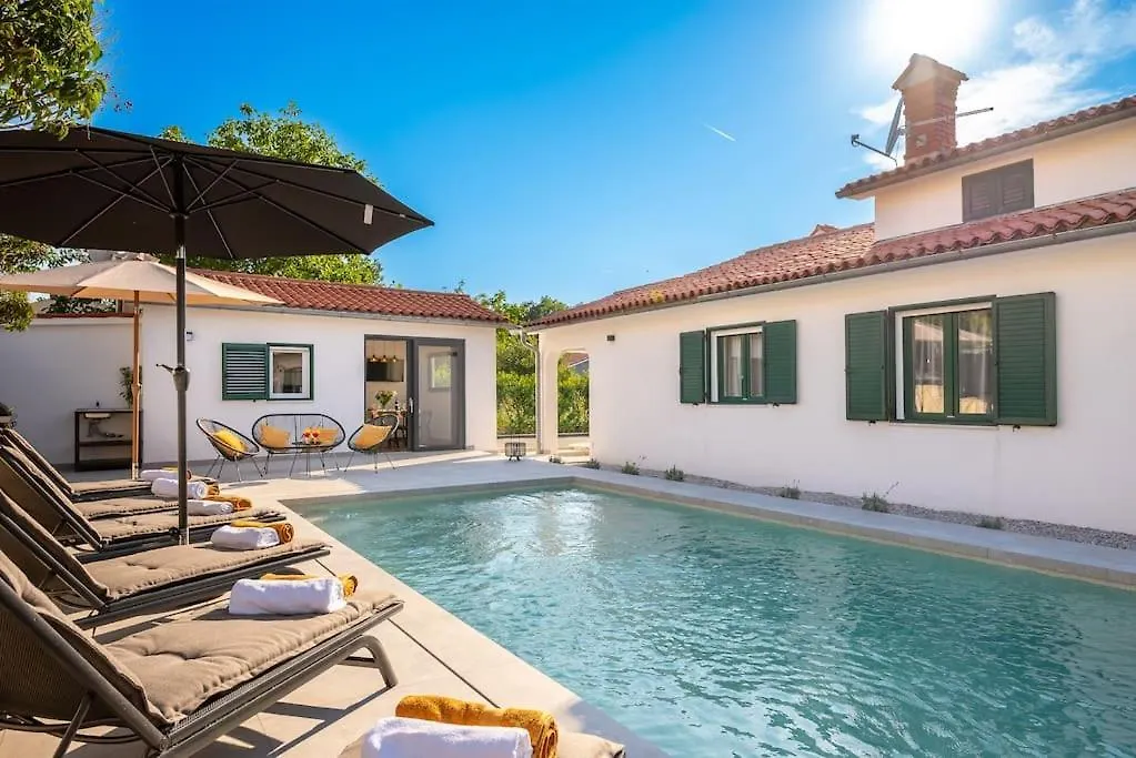 Villa E By Istrialux Krapan Croatia