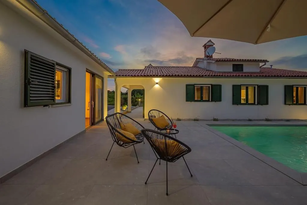Villa E By Istrialux Krapan Croatia